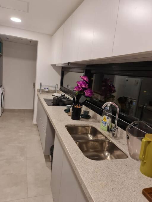 Cerca De Shopping Mariscal Lopez Apartment อะซุนซิออง ภายนอก รูปภาพ