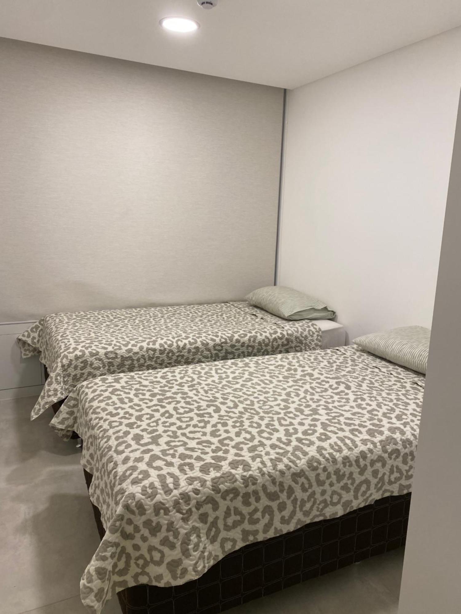 Cerca De Shopping Mariscal Lopez Apartment อะซุนซิออง ภายนอก รูปภาพ